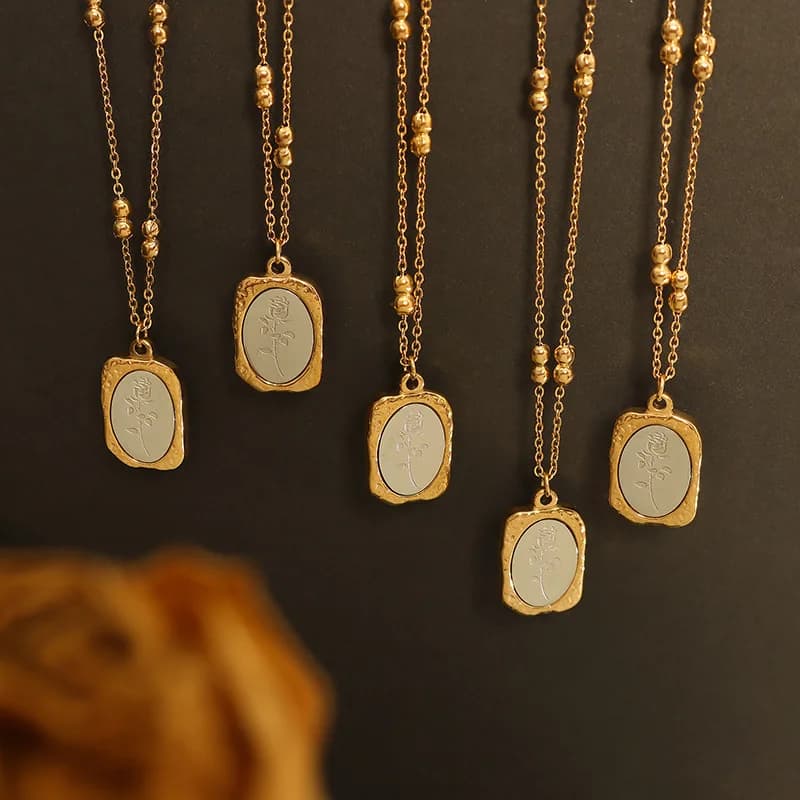 Rose Necklace