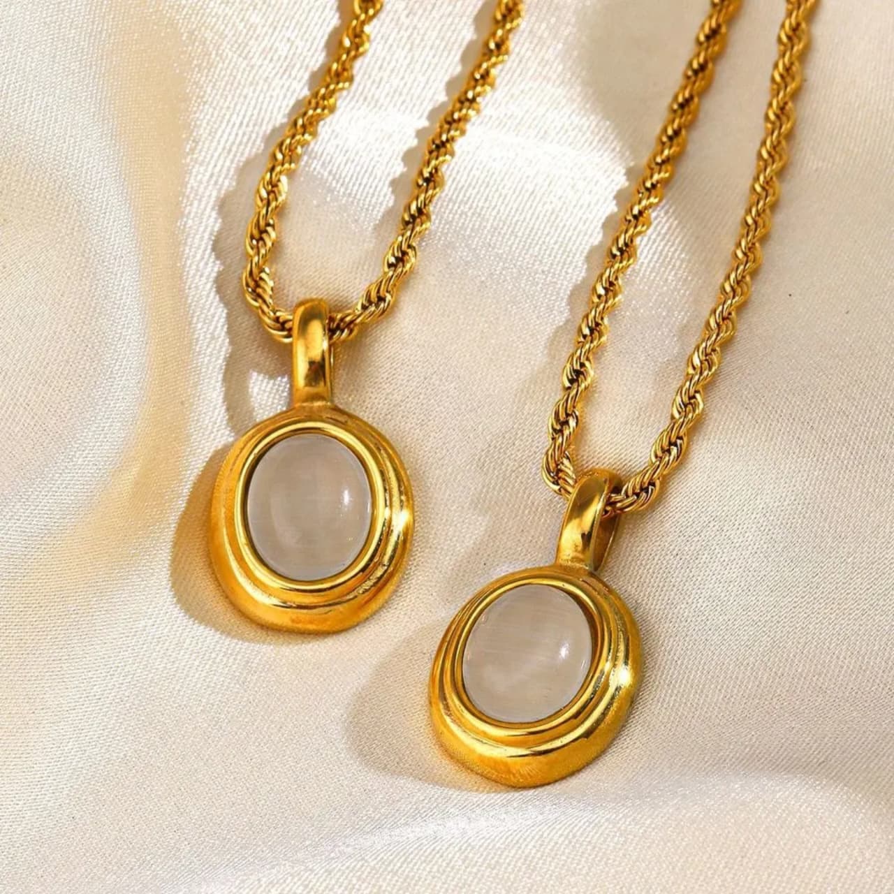 New White Stone Rope Chain Necklace