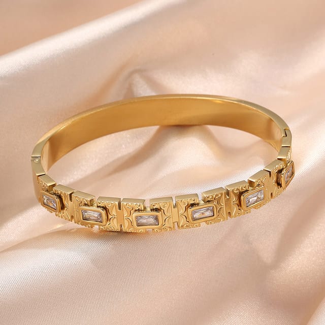 New White  Turkish Bengal